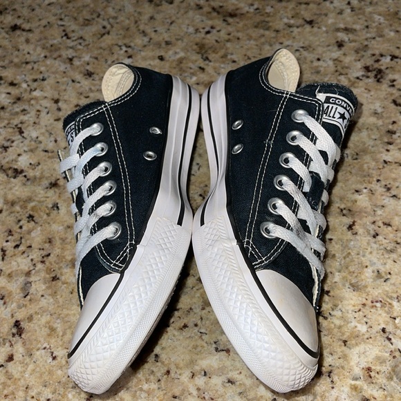 Converse - Picture 3 of 10